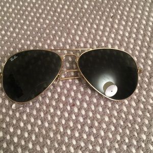 RAYBAN: Classic aviator sunglasses (large)
